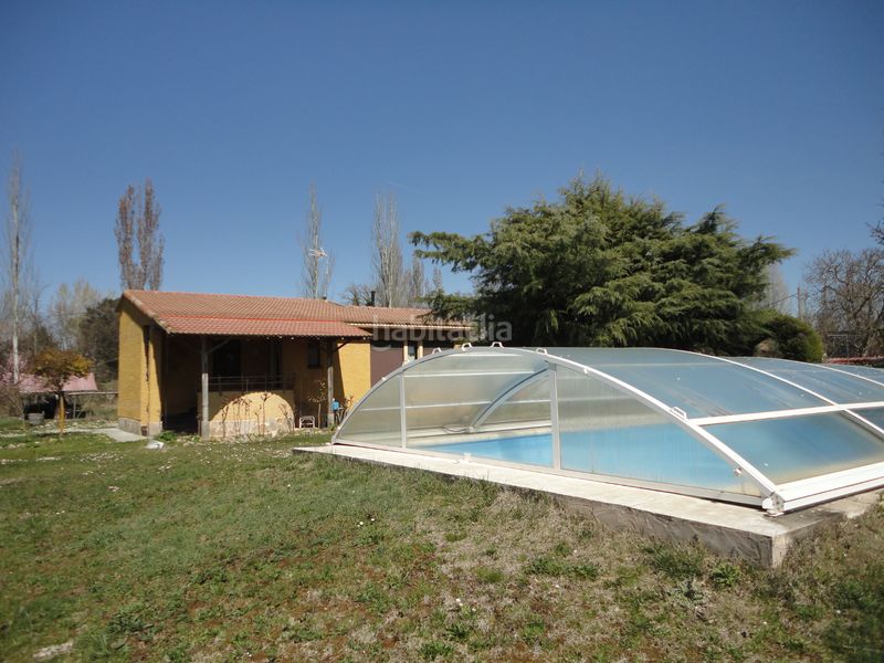 Foto 441a1642-0b25-4175-b03a-ba26192f6fab. Chalet en Polígono San Cristóbal Valladolid