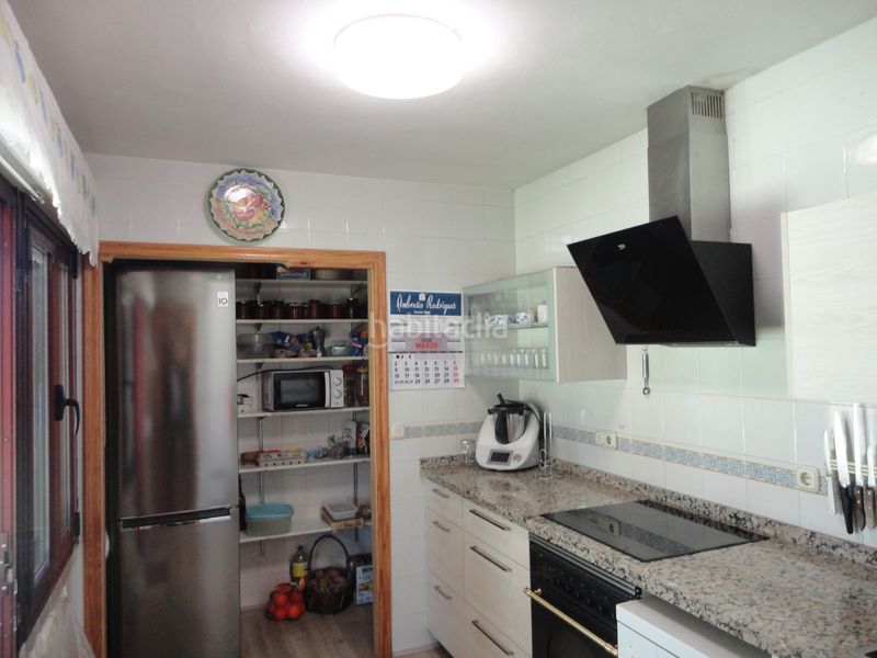 Foto d8f29c94-55ee-4387-8e10-6c790e44d26a. Chalet en Polígono San Cristóbal Valladolid