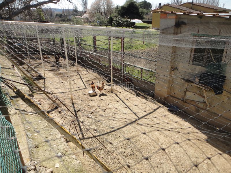 Foto 04c44be9-fb42-4648-804e-63e748c2433b. Xalet amb xemeneia calefacció aparcament piscina a Laguna de Duero