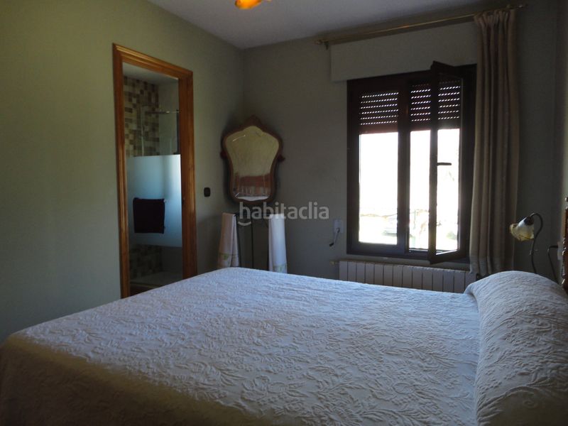 Foto 30d7c0e3-335d-4a39-939b-585130f5064d. Xalet amb xemeneia calefacció aparcament piscina a Laguna de Duero