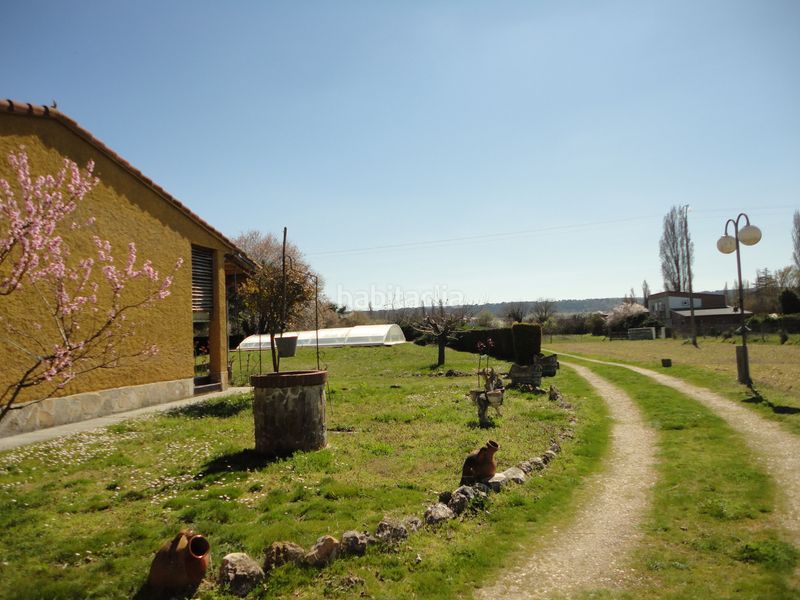 Foto 605bcfd5-1a36-4758-bae5-6d7131eaa6a5. Xalet amb xemeneia calefacció aparcament piscina a Laguna de Duero