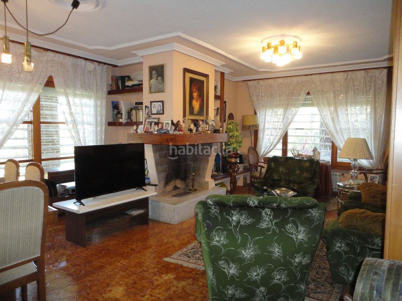 Foto 5b0641ec-d932-47ed-b853-8f05343a6503. Chalet en Pinar del Jalón Valladolid