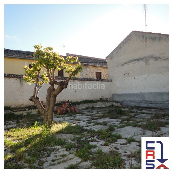 Foto 67881a02-d823-4afc-a81c-92d671ae9953. Casa amb aparcament piscina a Carbonero el Mayor