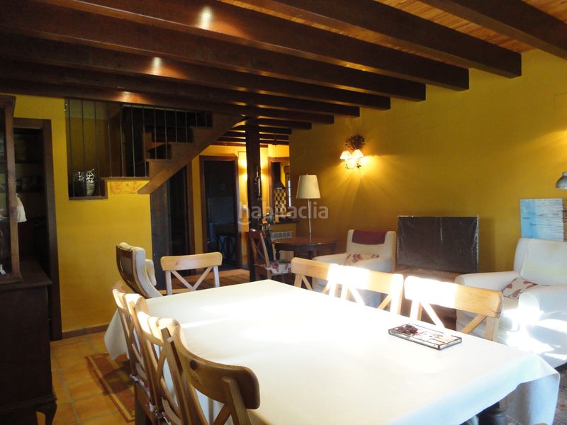 Foto 40ec34e9-6327-4329-9ffc-bf010a8bb175. Chalet en Laguna de Duero