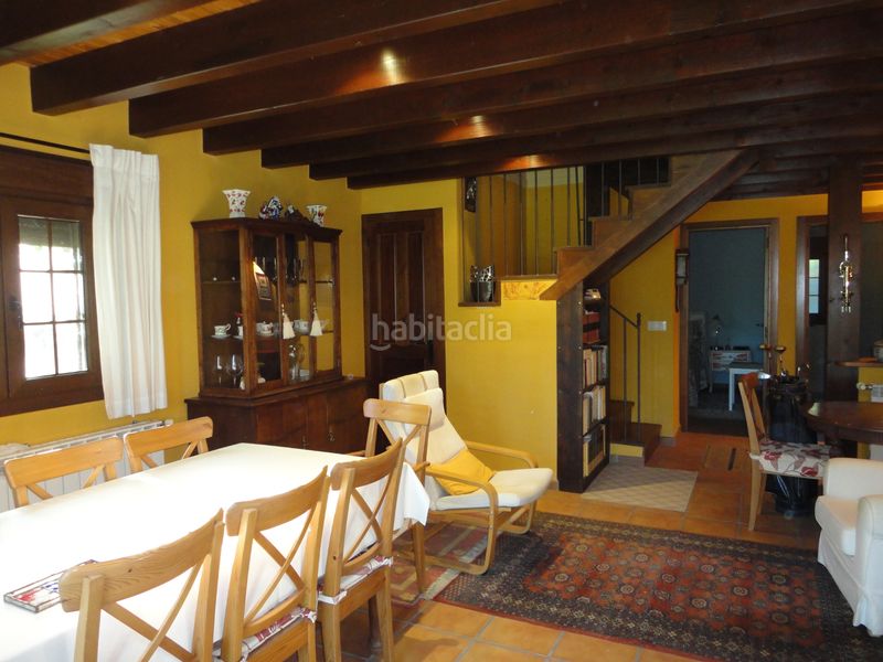 Foto 19fb0267-c475-4079-b031-601dcfdebc00. Chalet con camino riscaldamento parcheggio piscina in Valladolid