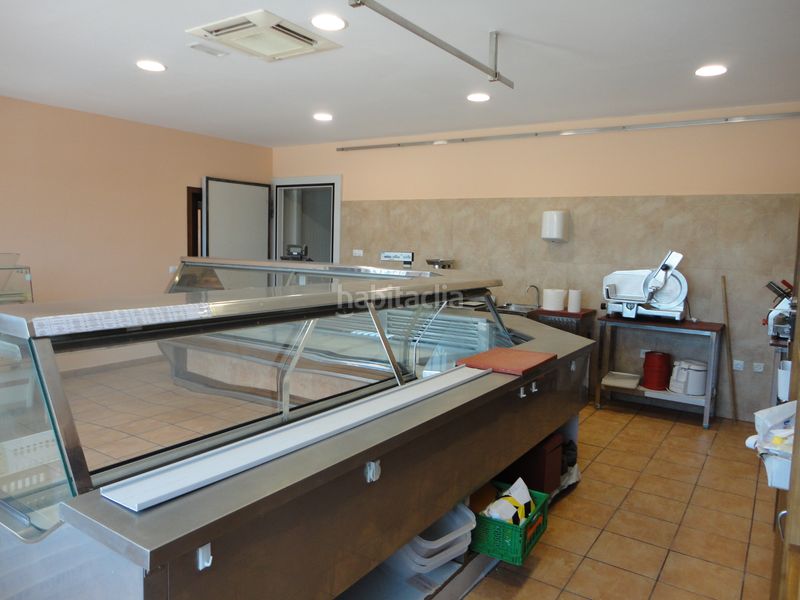 Foto 509315d1-ec0e-4f9f-a9ec-8176e84fc499. Bâtiment à usage industriel avec chauffage dans Armunia León