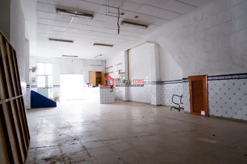 Foto 83ad6710-8f03-4aca-a0f0-458ac4ec27b3. Casa adosada en El Cabanyal-El Canyamelar Valencia