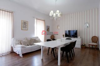 Pis  Carrer d'eugènia viñes