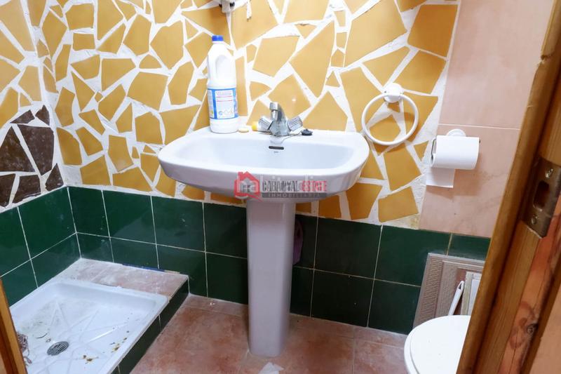 Foto 3cc731bd-5b46-4382-bfd1-a85304330c6e. Edificio in El Cabanyal-El Canyamelar Valencia