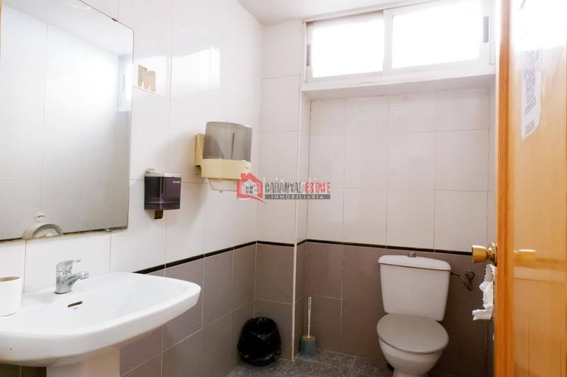 Foto 519191ff-4c30-4a26-8309-8ba119fe2ec2. Edificio in El Cabanyal-El Canyamelar Valencia