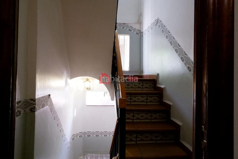 Foto b958bd77-ea15-4350-aafb-53cf800f2050. Edificio in El Cabanyal-El Canyamelar Valencia