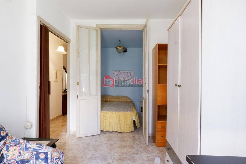 Foto 2d445a9e-c673-48da-a79e-d438d0445338. Edificio en El Cabanyal-El Canyamelar Valencia