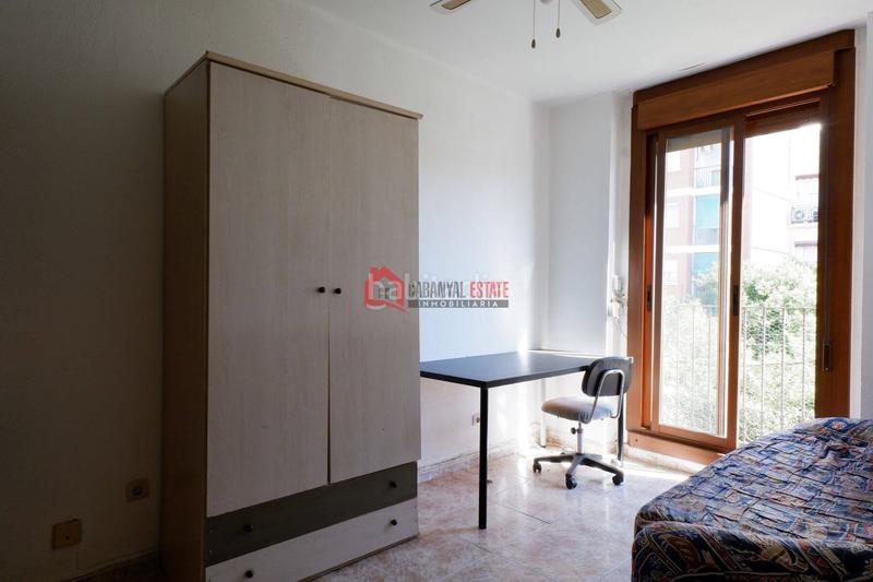 Foto 8203051d-e486-4e74-886e-8d77fd9569a1. Edificio en El Cabanyal-El Canyamelar Valencia