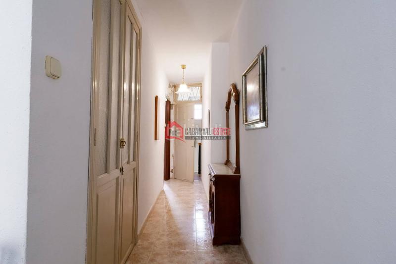 Foto 9668ae1b-29d6-4203-95ba-e43311a871d9. Edificio en El Cabanyal-El Canyamelar Valencia