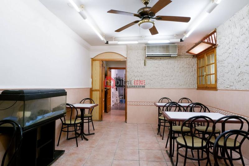 Foto a2750a58-76f7-4c56-9943-ea3e18eb3061. Edificio en El Cabanyal-El Canyamelar Valencia