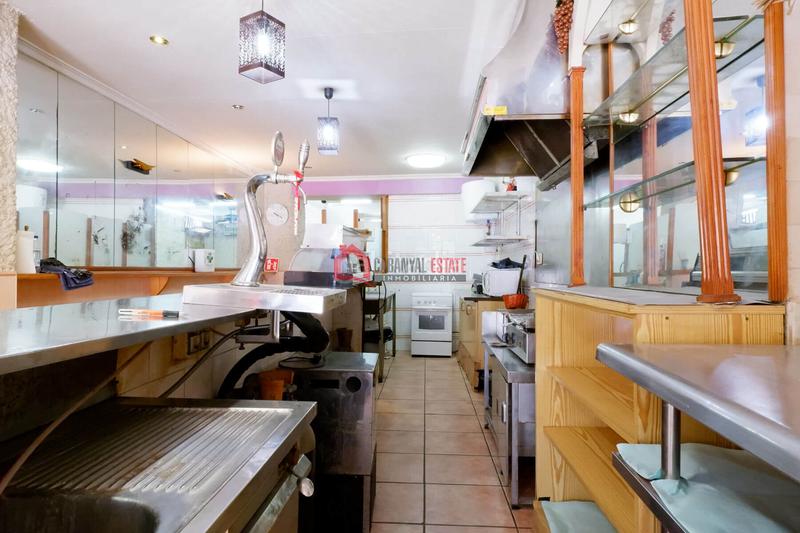 Foto 0bf6d45d-87f1-49bb-aa9e-1211786e8290. Edifici a El Cabanyal-El Canyamelar Valencia