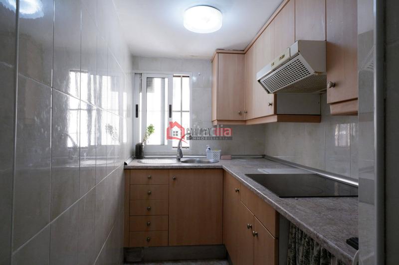 Foto 4dedffb2-d9e7-4313-a3f9-9e4c4d209c48. Edifici a El Cabanyal-El Canyamelar Valencia