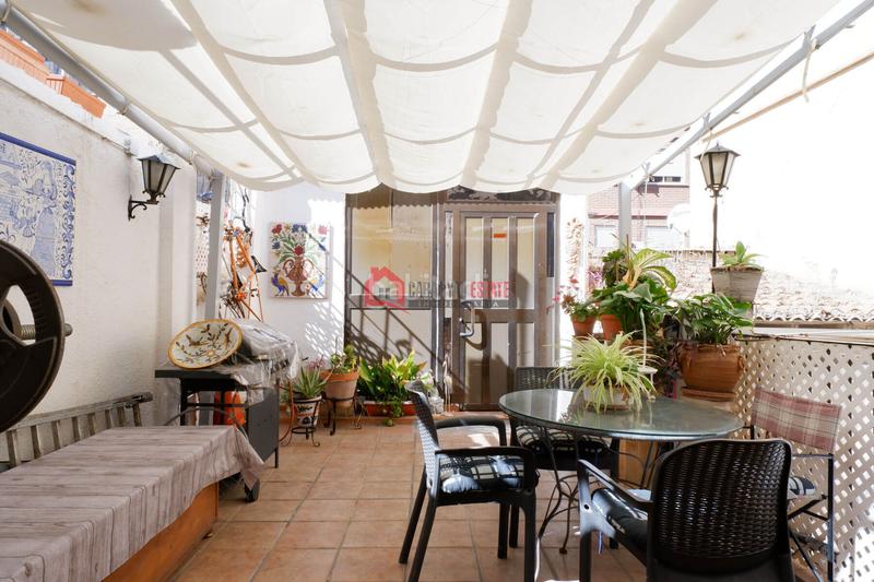 Foto ddabbb5e-0e8a-450e-813b-81c80584058b. Edifici a El Cabanyal-El Canyamelar Valencia