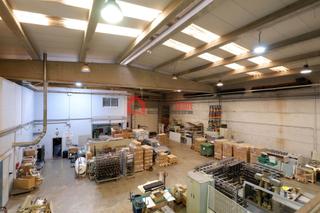 Nau industrial a Corralet-Bonanza-Tres Rutas