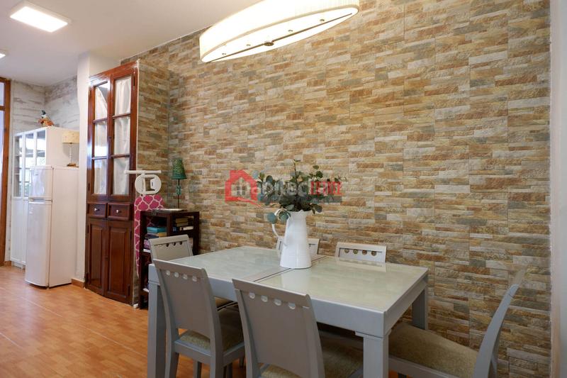 Foto 74f23ea4-a899-4f30-8038-2a99eeeb15bb. Miete appartement in El Cabanyal-El Canyamelar Valencia