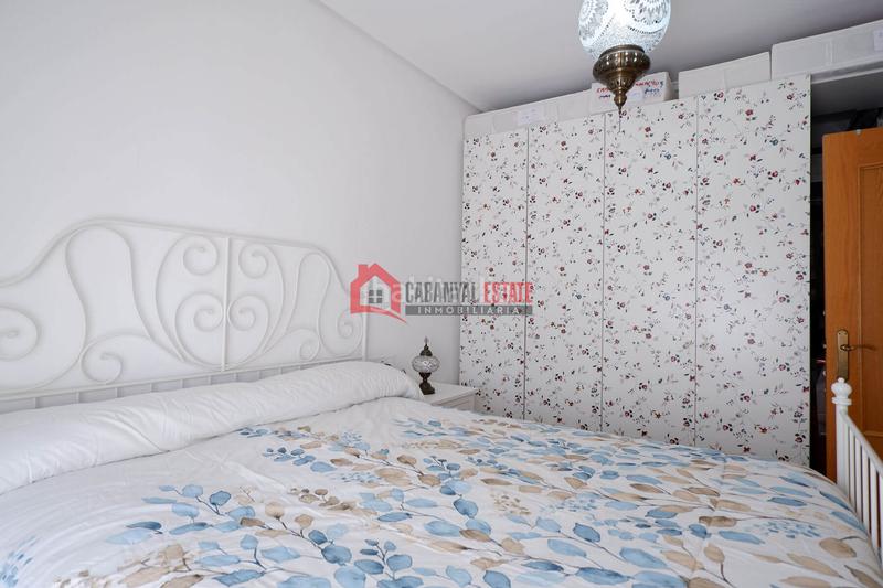 Foto df7b1b02-3c33-4d0d-b37f-79741226f37d. Semi detached house with heating in El Cabanyal-El Canyamelar Valencia