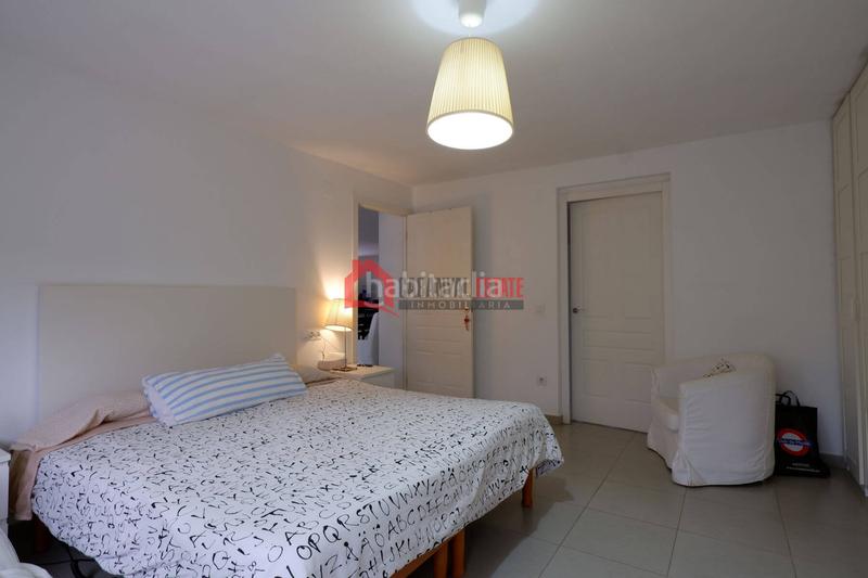 Foto 40aa446c-cbfd-4318-b233-d7671c123872. Chalet avec parking piscine dans Corinto-Almardà Sagunt