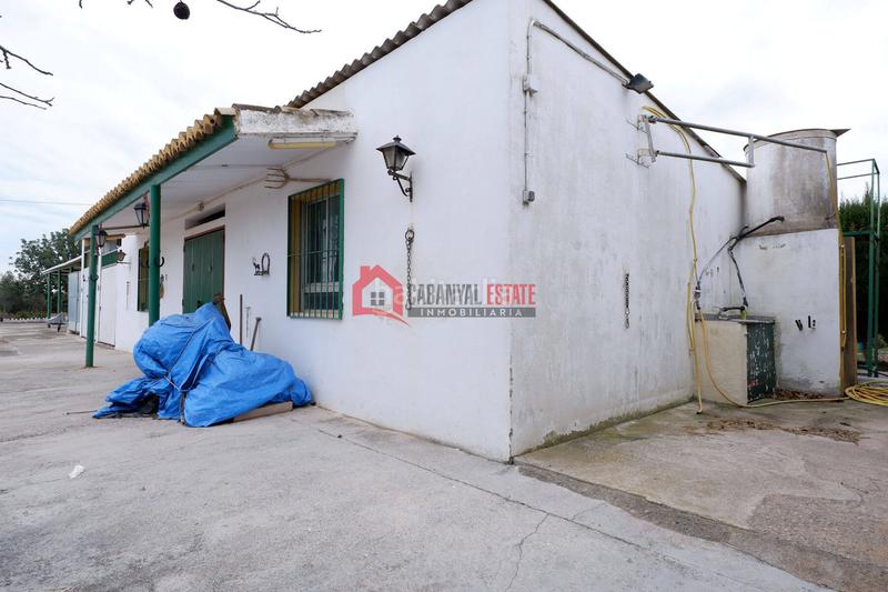 Foto 09f67dcd-70c2-4402-bfc6-74db4420bdcd. Xalet amb aparcament piscina a Corinto-Almardà Sagunt