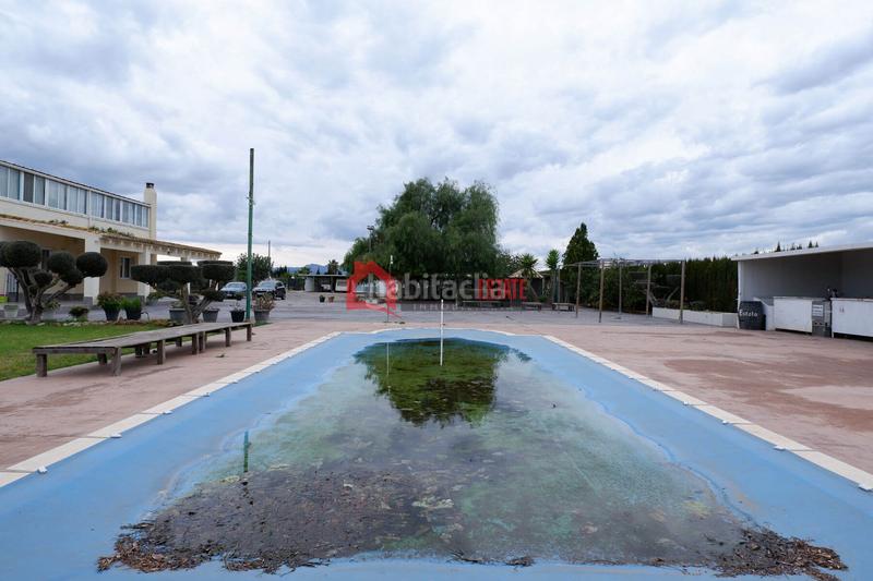 Foto 35db67ce-9568-4833-82df-fd034764a39e. Xalet amb aparcament piscina a Corinto-Almardà Sagunt