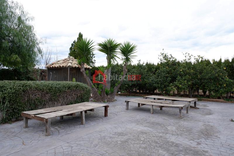 Foto 3dbadb7e-8471-426f-890c-c7898c37b3b4. Xalet amb aparcament piscina a Corinto-Almardà Sagunt