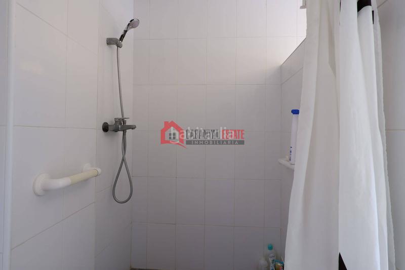 Foto cdf57c43-acb7-40ad-9f35-baea04da7e95. Xalet amb aparcament piscina a Corinto-Almardà Sagunt