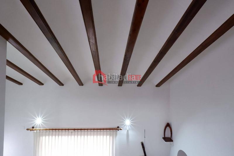 Foto 1aaf7aa1-34d0-4c44-a89e-2fd963572ad7. Chalet mit heizung parking pool in Los Pinares-La Masia Bétera