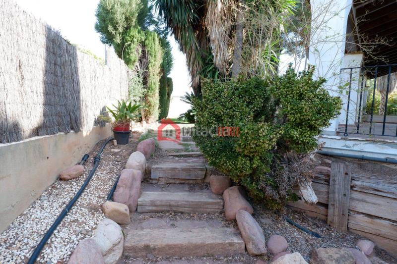 Foto 4d737d61-046e-4d19-a4e8-2732f6a06820. Chalet mit heizung parking pool in Los Pinares-La Masia Bétera