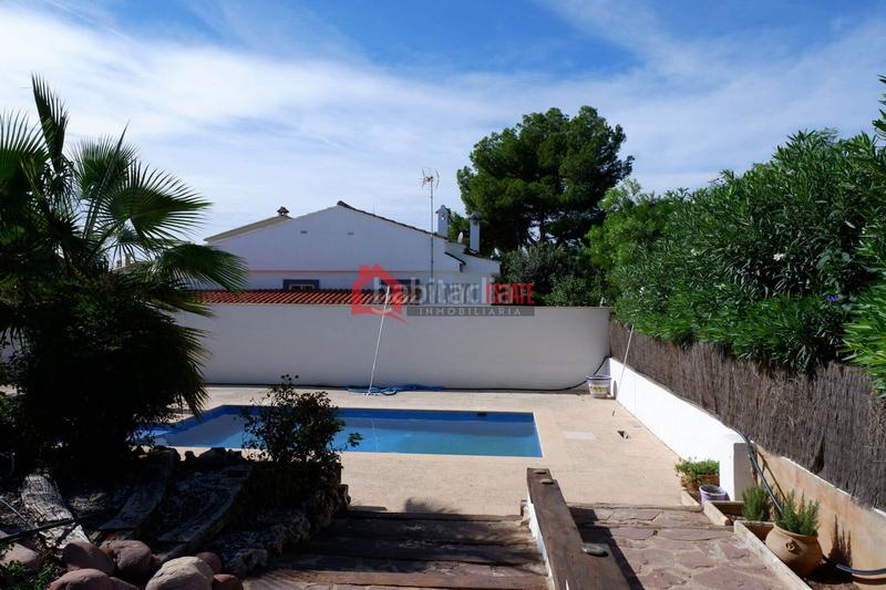Foto 676b87cc-9569-4d12-ab3a-3173787b6f6b. Chalet mit heizung parking pool in Los Pinares-La Masia Bétera