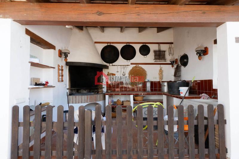 Foto 6ac715d9-d67e-4462-a669-1f91d88d8a15. Chalet mit heizung parking pool in Los Pinares-La Masia Bétera