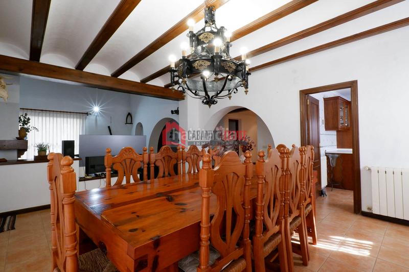 Foto e4c5a979-639e-4e2c-b2c8-f44b7811481c. Chalet mit heizung parking pool in Los Pinares-La Masia Bétera