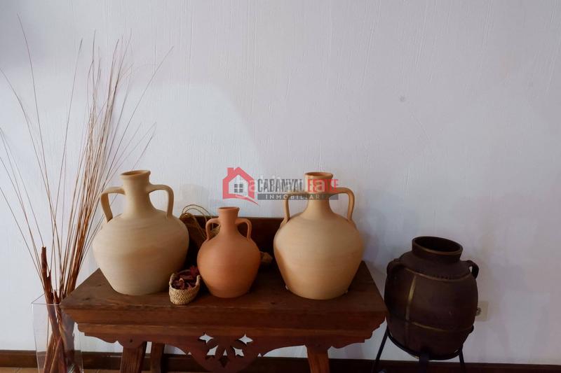 Foto efb9a9b9-4a68-444d-857d-fb3887f6dc3b. Chalet mit heizung parking pool in Los Pinares-La Masia Bétera
