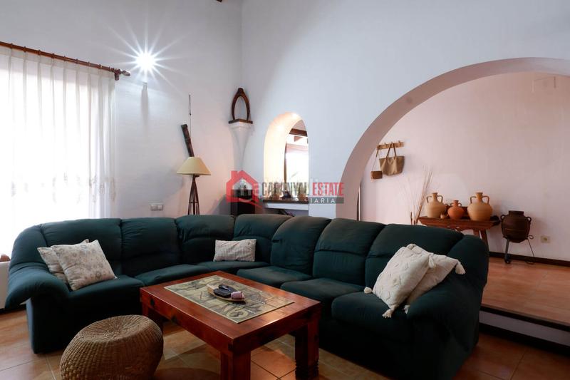 Foto 73999992-40ee-4322-a5a7-94b596198d87. Chalet with heating parking pool in Los Pinares-La Masia Bétera