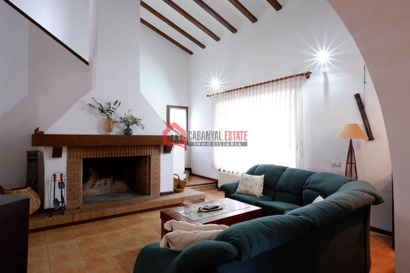 Foto 78b40f80-0669-45b9-84d1-68464ae46b65. Chalet avec chauffage parking piscine dans Los Pinares-La Masia Bétera
