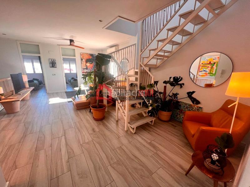 Foto 17c7dee3-51da-422c-b2f2-e4408ef46757. Casa adosada en El Cabanyal-El Canyamelar Valencia