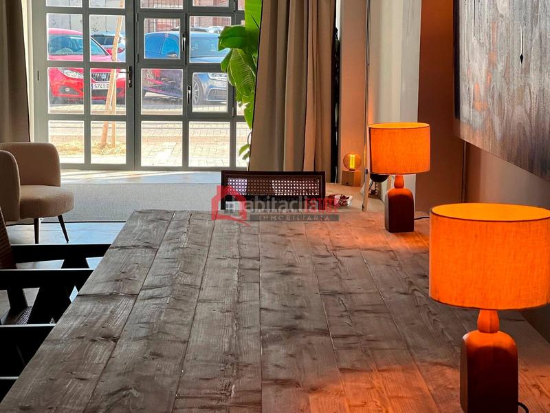 Foto f8427451-fd63-4441-aab2-35b107a8305b. Casa adossada a El Cabanyal-El Canyamelar Valencia