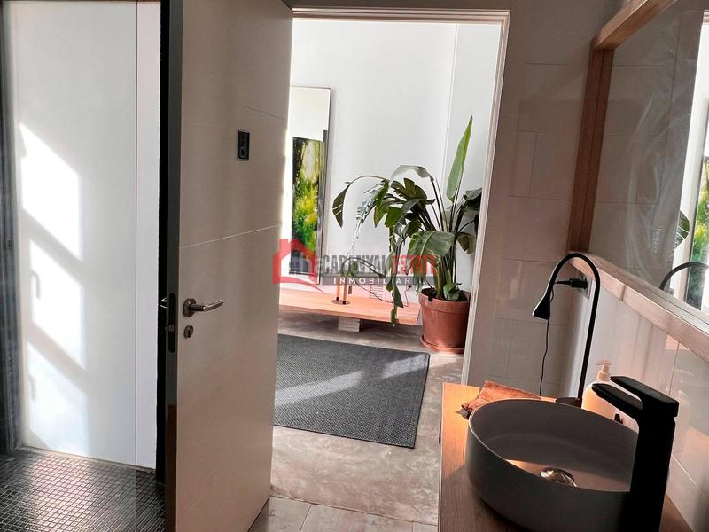 Foto e5b15288-f374-469e-9d37-772d608bfe7c. Reihenhaus in El Cabanyal-El Canyamelar Valencia