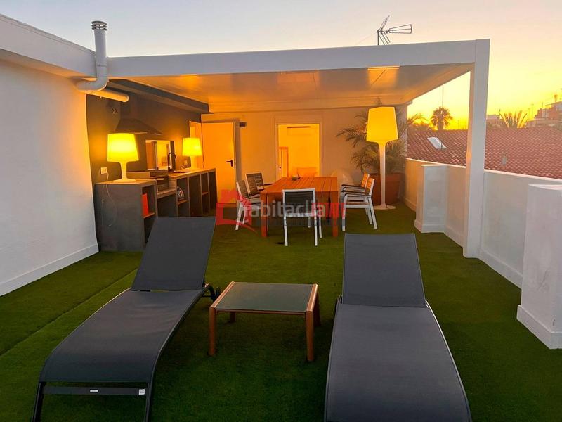 Foto 127ca401-a948-410d-b7d4-aad6a12eb990. Semi detached house in El Cabanyal-El Canyamelar Valencia