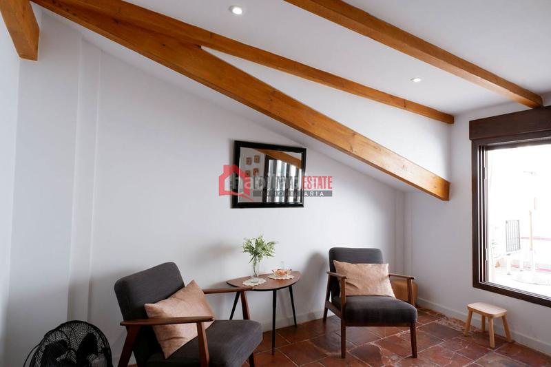 Foto 0b63675d-2da5-46b5-92a4-9446e0e4b19c. Rent duplex in El Cabanyal-El Canyamelar Valencia