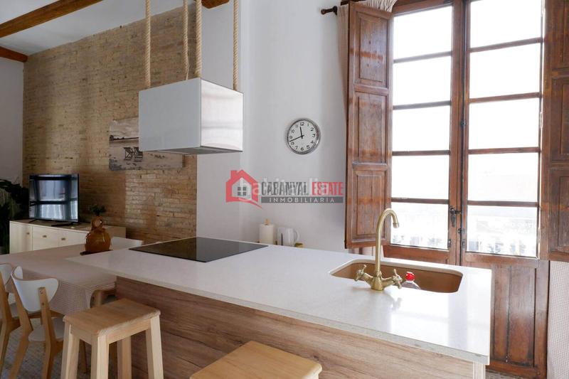 Foto 33874fb5-0521-4387-b920-740cf5f3ffd9. Rent duplex in El Cabanyal-El Canyamelar Valencia