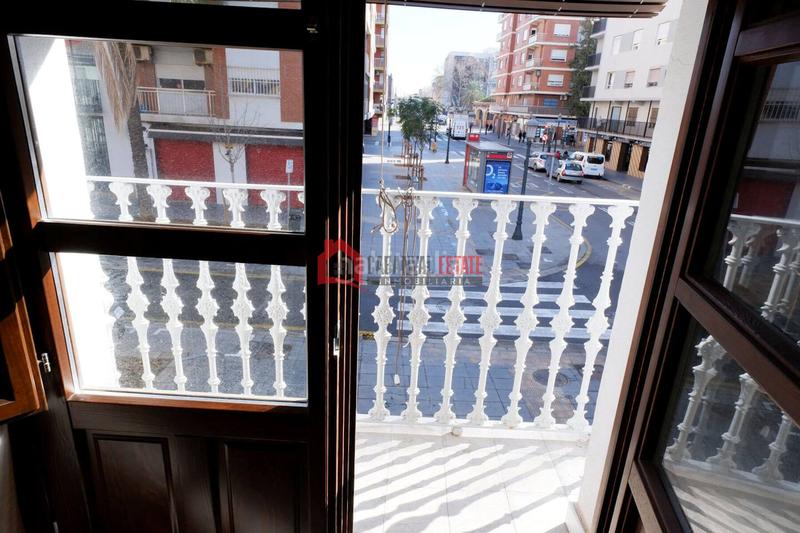 Foto d78d3112-8a9e-4527-aa60-c18bb34da9fc. Rent duplex in El Cabanyal-El Canyamelar Valencia
