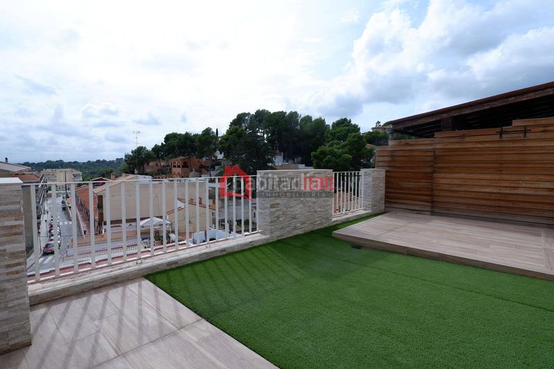 Foto 9be0d1d7-fbf5-4616-b497-3cfcac689c93. Apartament amb aparcament a Casco Urbano Náquera