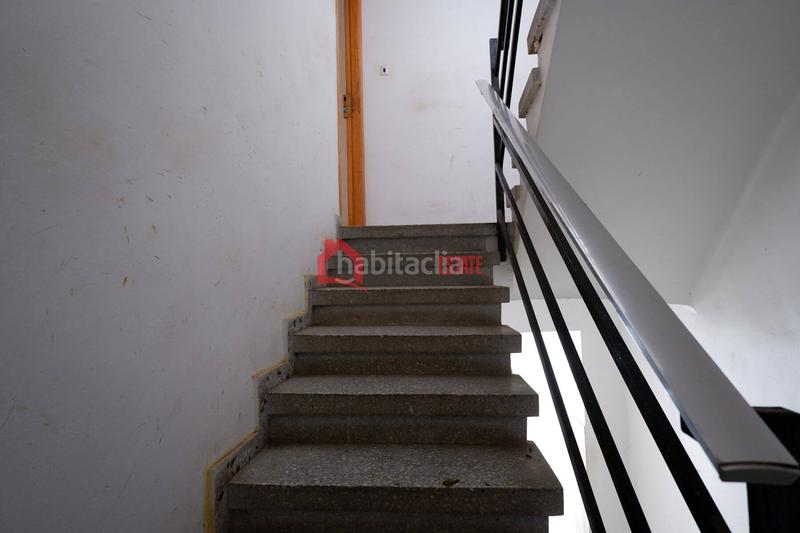 Foto d34b16e4-62a6-425d-971d-08d326988bf9. Casa adossada a Avenida de Abril-9 de Octubre Sagunt