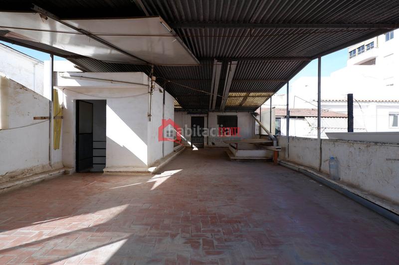 Foto 808c9c0c-806a-4c6f-ae75-71db6a0674d3. Semi detached house in Avenida de Abril-9 de Octubre Sagunt