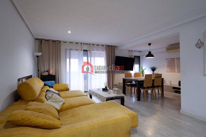 Foto 1b4e18e8-b963-4562-9061-ef2795dd4d0a. Appartement in Malilla Valencia