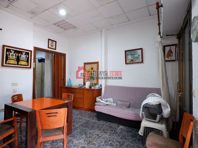 Foto 094dd940-55c6-4d0a-b299-66f75278b46e. Casa adossada a El Cabanyal-El Canyamelar Valencia